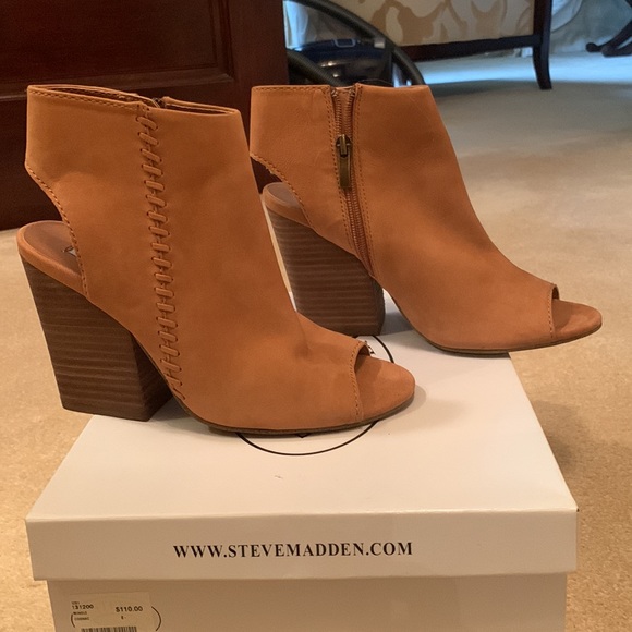 Steven Madden Mingle1, size 8 - Picture 2 of 8